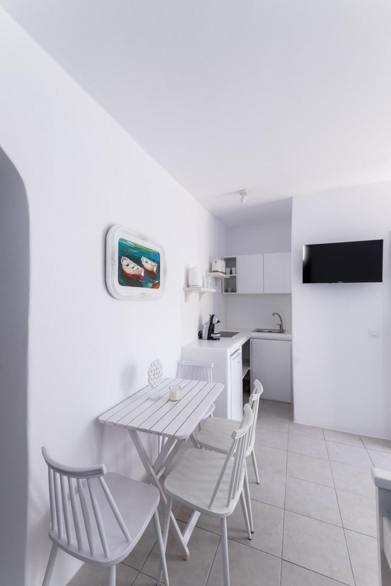 Olive Tree Mykonos Town Semi-Basement Apartment Εξωτερικό φωτογραφία